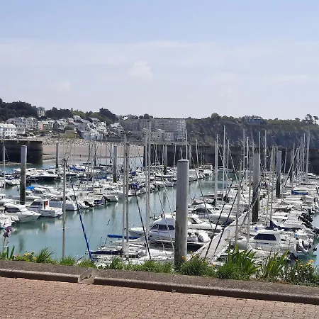 Le Ras D'eau A Apartamento Granville