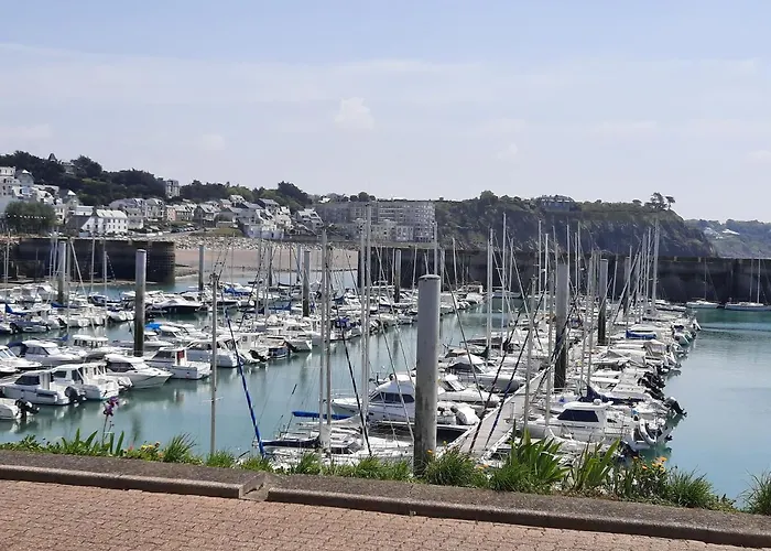 Le Ras D'eau A Apartamento Granville